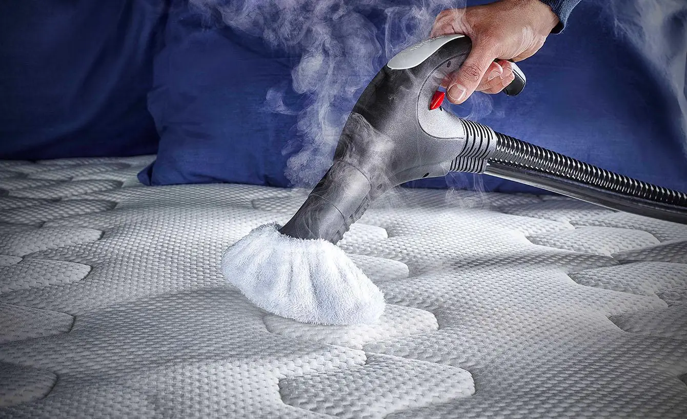 ¿Manchas de vapor en tus ventanas? Descubre el truco para quitarlas sin esfuerzo